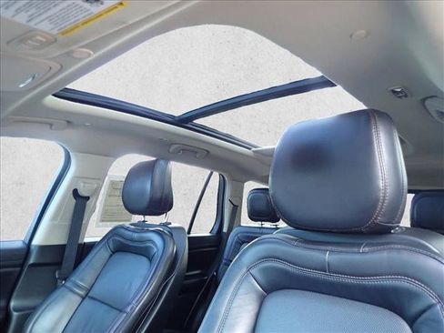 Used 2020 Lincoln Aviator Reserve w/ Equipment Group 201A AWD/4WD image 14