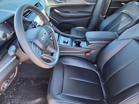 New 2026 Jeep Grand Cherokee Limited image 8