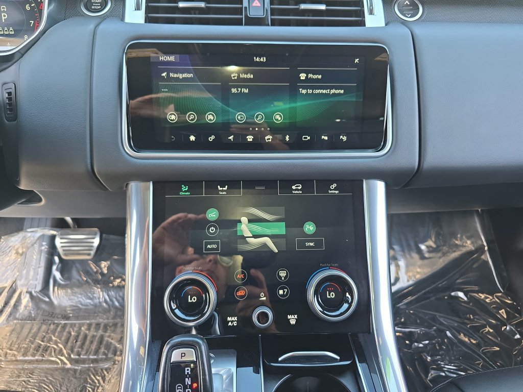 Certified 2022 Land Rover Range Rover Sport HSE Dynamic AWD/4WD image 24