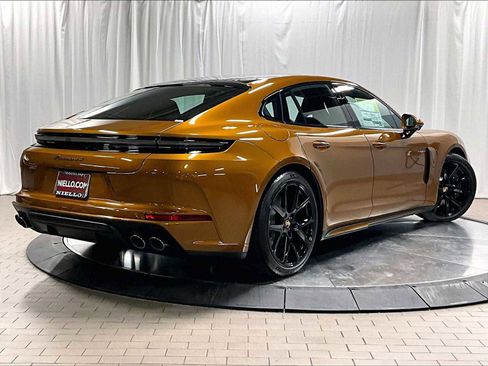 New 2026 Porsche Panamera 4 image 7