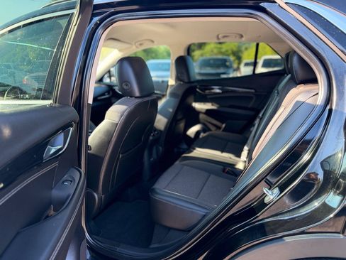 Used 2023 Buick Envision Preferred AWD/4WD image 13