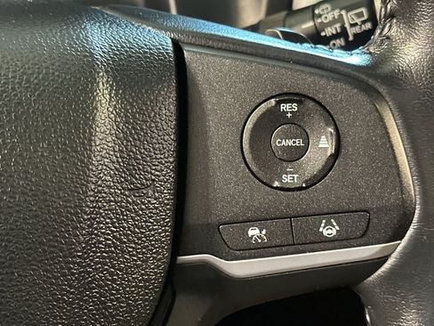 Used 2024 Honda Odyssey EX-L image 31