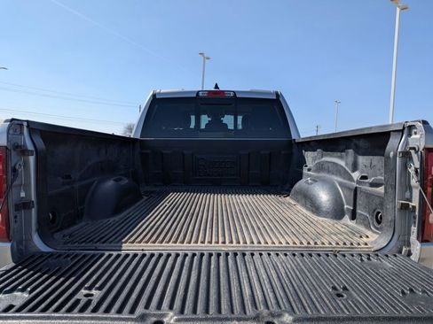 Used 2020 RAM 1500 Laramie image 5