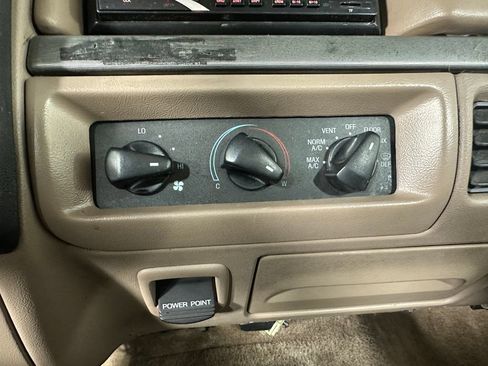 Used 1994 Ford F250 4x4 SuperCab image 15