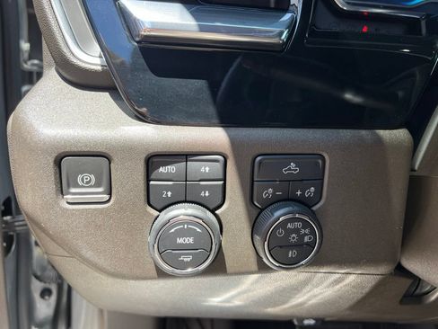 Used 2024 Chevrolet Silverado 1500 RST w/ Texas Edition Plus AWD/4WD image 27
