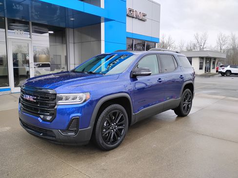 Used 2023 GMC Acadia SLE w/ Driver Convenience Package image 31