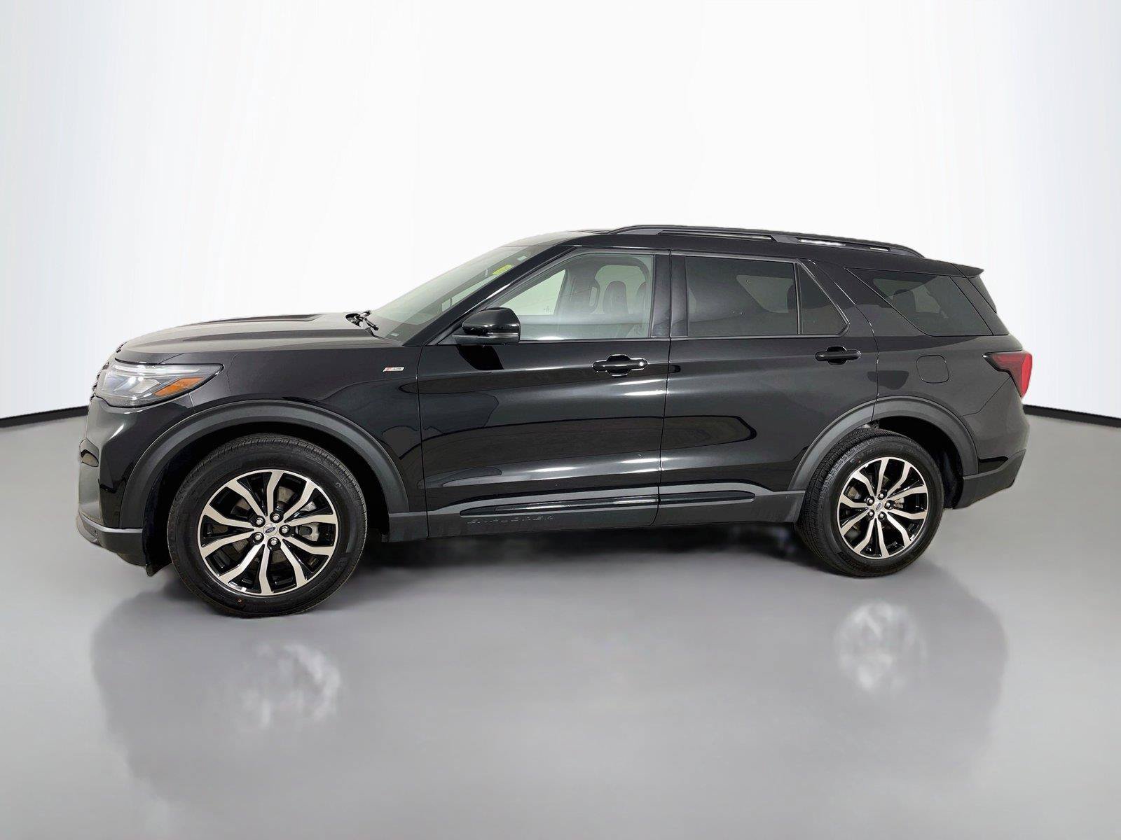 Used 2026 Ford Explorer ST-Line AWD/4WD image 8