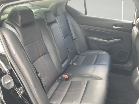 Used 2024 Nissan Altima 2.5 SR w/ SR Premium Package FWD image 14