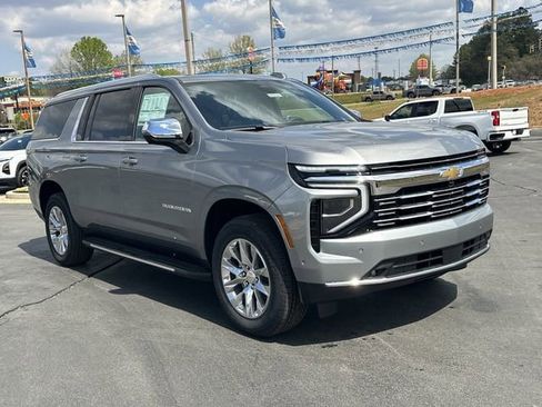 New 2026 Chevrolet Suburban Premier w/ Sun And Tow Package AWD/4WD image 3