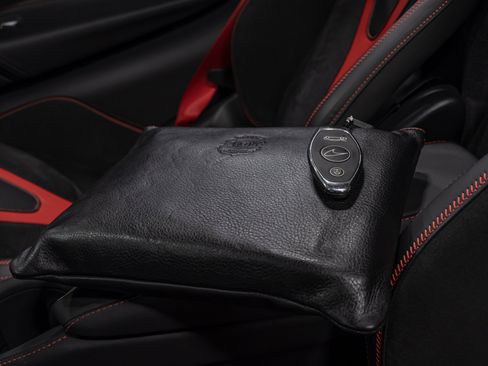 Used 2021 McLaren 720S Performance RWD image 79