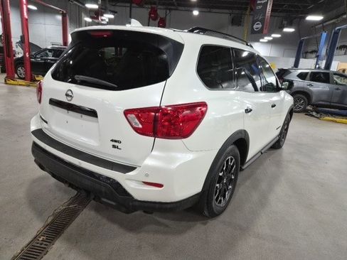 Used 2019 Nissan Pathfinder SL image 9