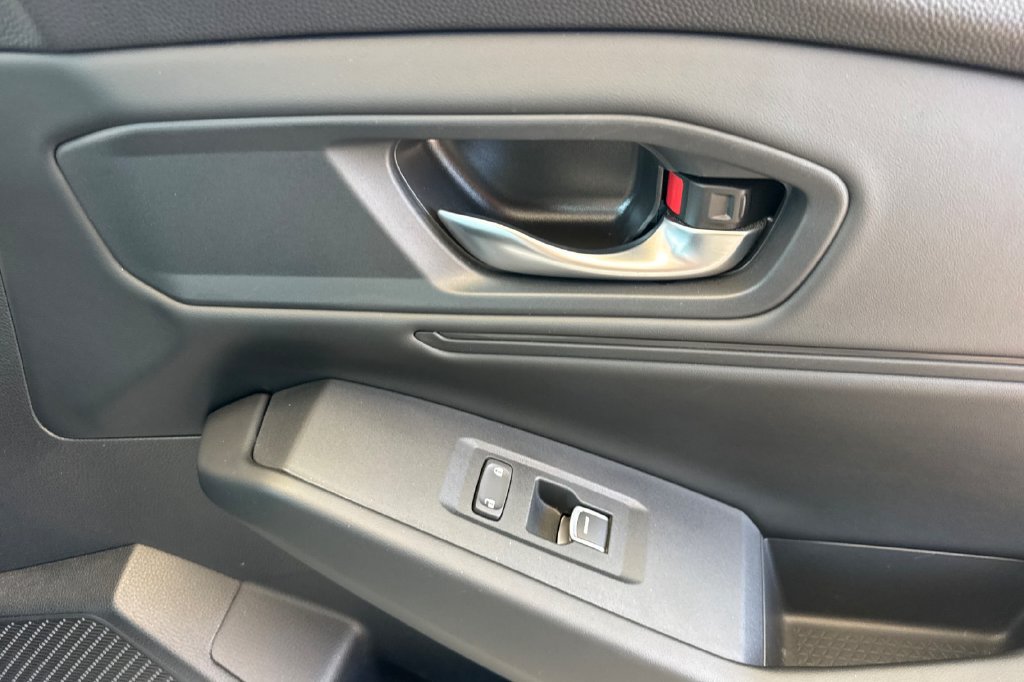 Certified 2023 Honda Accord EX image 19
