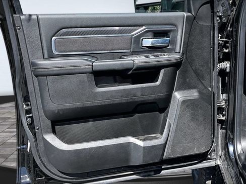 Certified 2026 RAM 2500 Big Horn AWD/4WD image 13