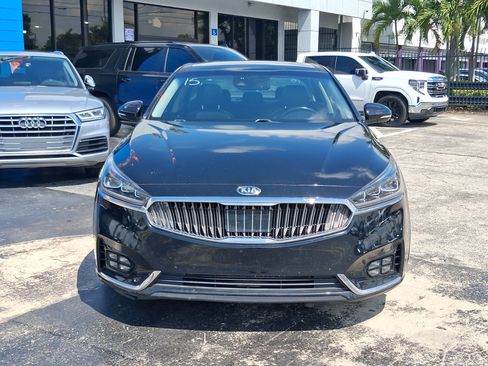 Used 2017 Kia Cadenza Technology FWD image 3