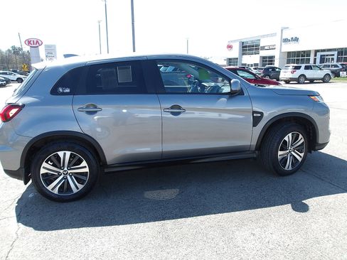 Used 2022 Mitsubishi Outlander Sport AWD image 8
