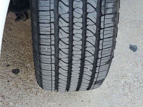 Used 2023 Dodge Durango GT image 18