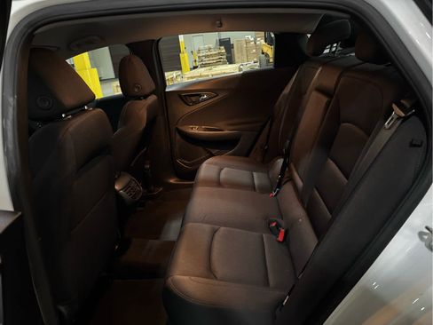 Used 2024 Chevrolet Malibu LT image 8