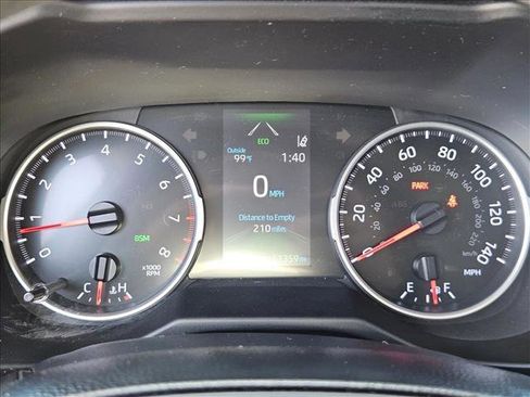 Used 2020 Toyota RAV4 XLE w/ Carpet Mat Package FWD image 14