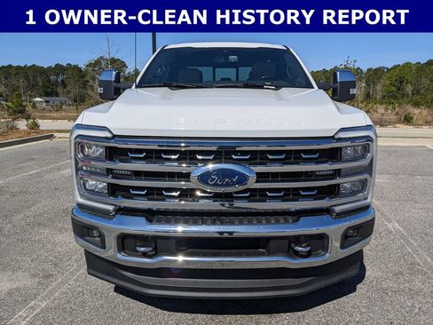 Used 2023 Ford F250 Lariat w/ Chrome Package image 12