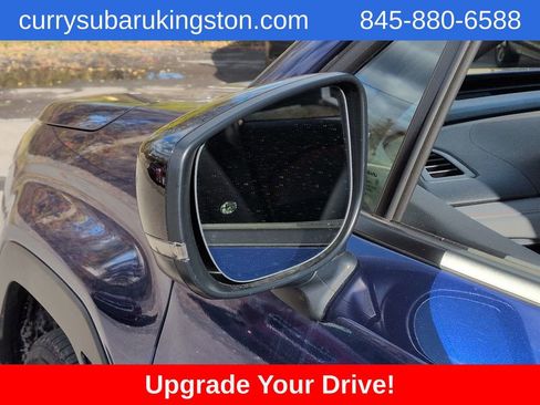 Used 2025 Subaru Forester Sport image 12