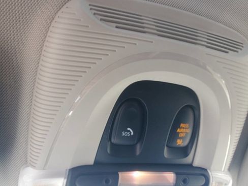 Used 2019 MINI Cooper 4-Door Hardtop FWD image 23