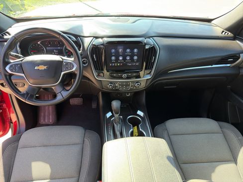 Used 2023 Chevrolet Traverse LT AWD/4WD image 13
