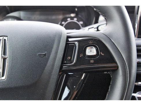 Used 2022 Lincoln Corsair FWD image 16