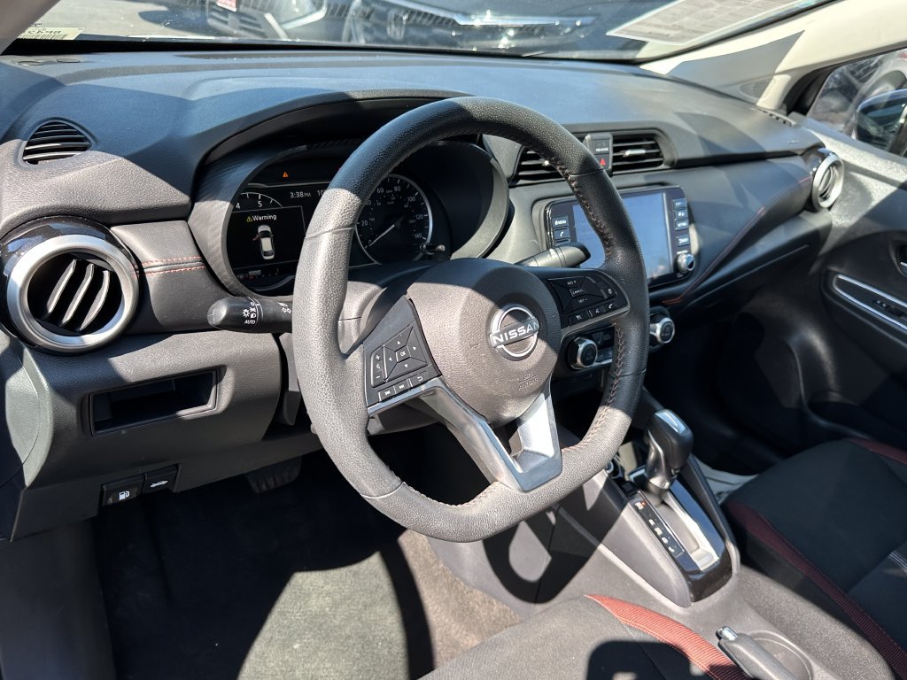 Used 2024 Nissan Versa SR FWD image 19