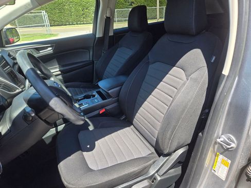 Used 2022 Ford Edge SE AWD/4WD image 10