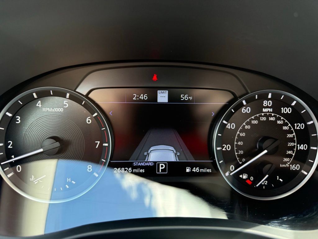 Used 2023 INFINITI QX50 Sensory AWD/4WD image 14