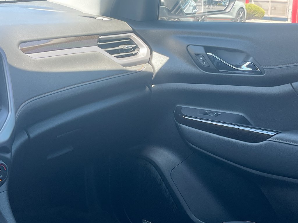Used 2023 GMC Acadia AT4 w/ Technology Package AWD/4WD image 25