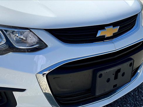 Used 2020 Chevrolet Sonic LT image 25