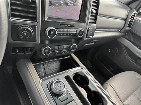 Used 2021 Ford Expedition XLT AWD/4WD image 15