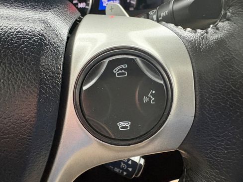 Used 2013 Toyota Camry SE w/ Leather Pkg image 31