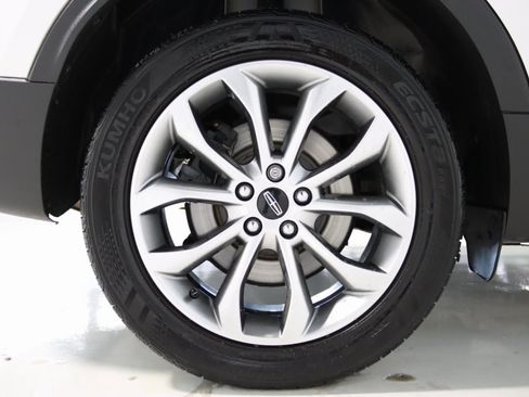 Used 2017 Lincoln MKC Select w/ Lincoln MKC Climate Package image 78