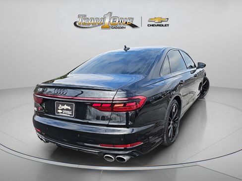 Used 2024 Audi S8 w/ S8 Comfort Plus Package AWD/4WD image 8