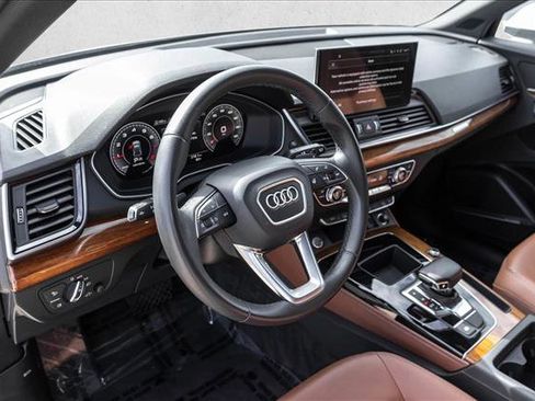 Used 2023 Audi Q5 2.0T Premium Plus w/ Premium Plus Package AWD/4WD image 10