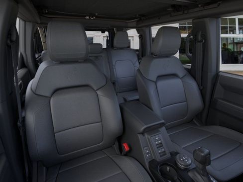 New 2026 Ford Bronco Outer Banks AWD/4WD image 10