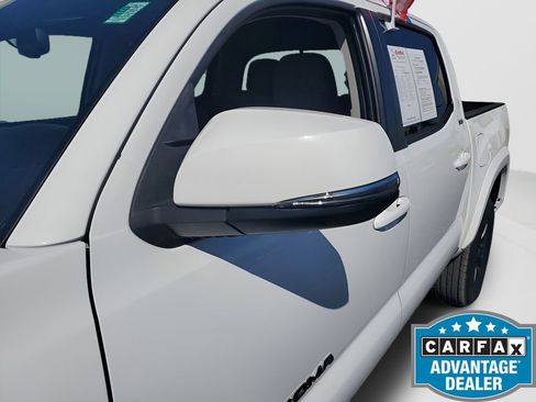 Used 2023 Toyota Tacoma SR5 w/ Technology Package image 21