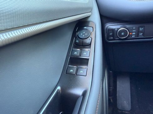 New 2026 Ford Explorer Active w/ Active Comfort Package AWD/4WD image 27