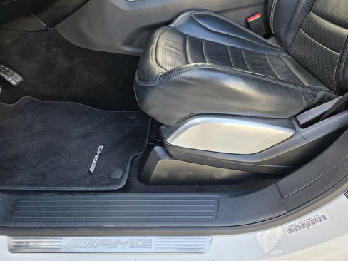 Used 2016 Mercedes-Benz GL 63 AMG 4MATIC image 21