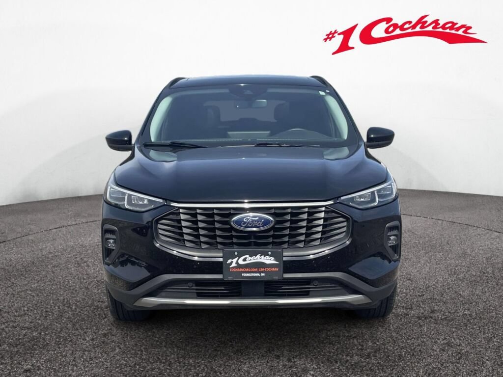 Used 2025 Ford Escape Platinum AWD/4WD image 13