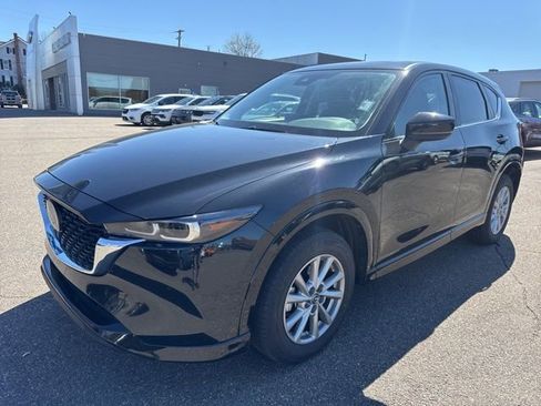 Used 2025 MAZDA CX-5 AWD 2.5 S w/ Preferred Package image 2