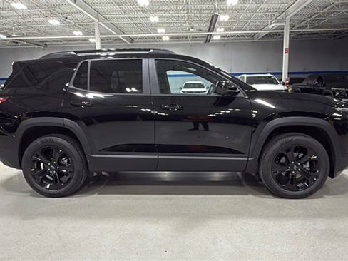 New 2026 Chevrolet Equinox LT w/ Convenience Package II image 4