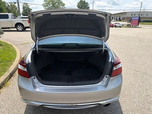 Used 2017 Honda Accord LX image 21