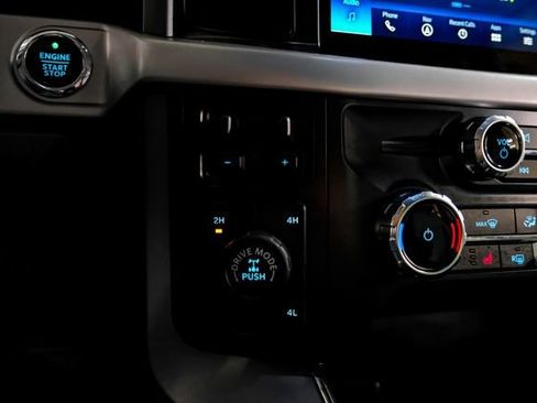 Used 2022 Ford F150 XLT w/ Equipment Group 302A High image 29