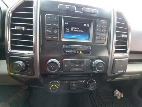 Used 2015 Ford F150 XLT w/ Trailer Tow Package AWD/4WD image 18