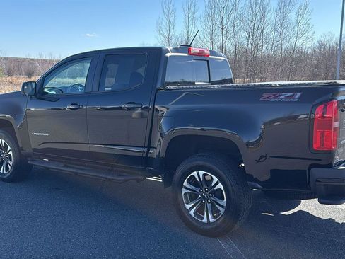 Used 2022 Chevrolet Colorado Z71 w/ Safety Package image 10