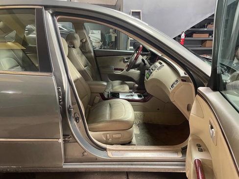 Used 2007 Hyundai Azera Limited image 29