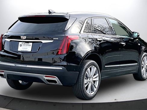 Used 2024 Cadillac XT5 Premium Luxury w/ Technology Package image 9